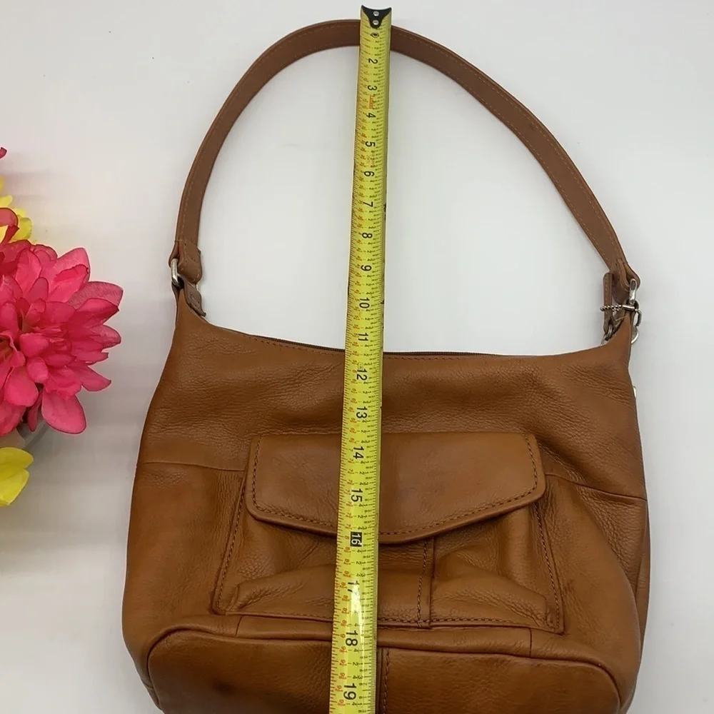 Fossil Tan Leather Hobo Bag no 75082. FP1404